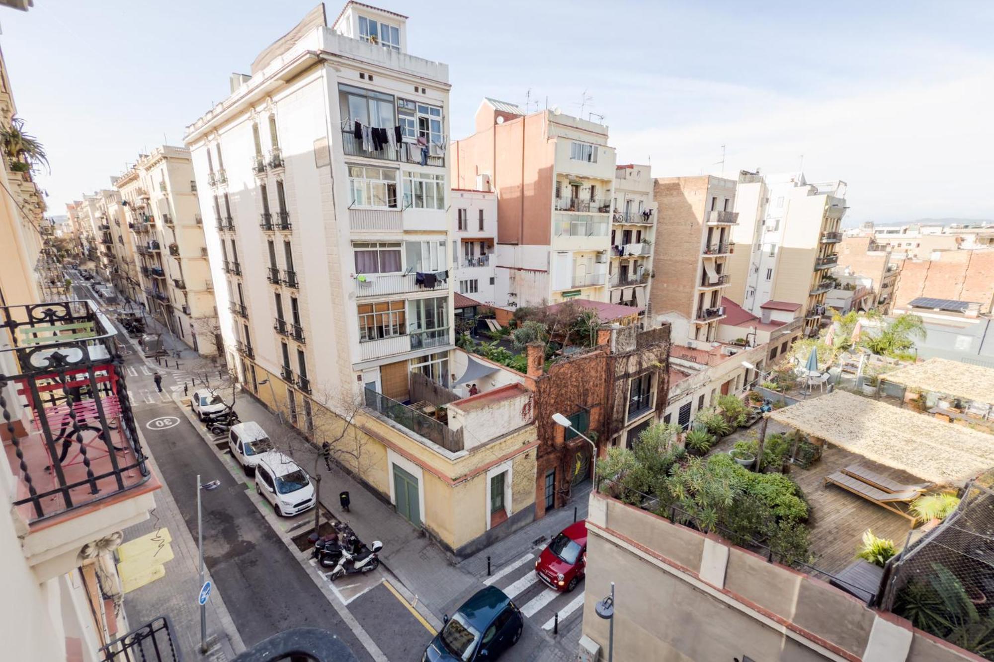 Magalhaes - Trad Flat In Poble Sec, Near Ramblas — Photos 1